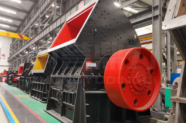 1200×1200單段錘式破碎機